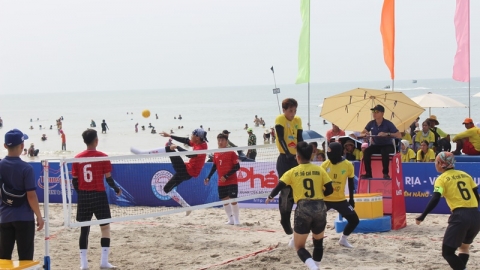 Khởi tranh Giải vô địch cầu mây bãi biển quốc gia năm 2024 tại Vũng Tàu