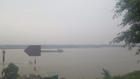Tạm dừng hoạt động giao thông thủy khu vực bến đò Phú Nhi trên sông Hồng để phục vụ diễn tập quân sự