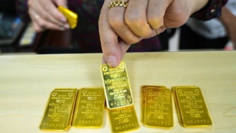 Giá vàng hôm nay 26/6: Vàng SJC ổn định ở mức 77 triệu đồng/lượng