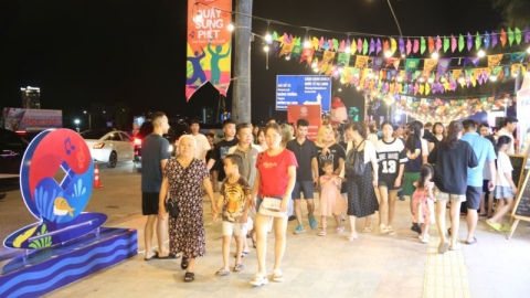 Thành phố Hạ Long đón 120.000 lượt khách dịp cuối tuần