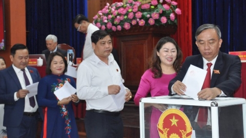 Phê duyệt kết quả bầu cử chức vụ Phó Chủ tịch UBND tỉnh Quảng Nam