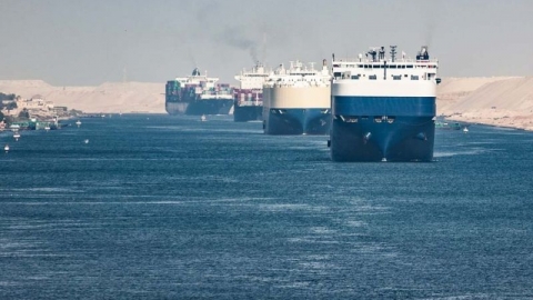 Giao thông hàng hải qua Biển Đỏ, thương mại thế giới sẽ ra sao?