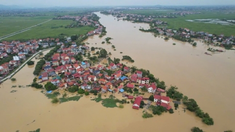 Hơn 200.000 ngôi nhà của người dân miền Bắc bị ngập và hư hỏng do mưa lũ