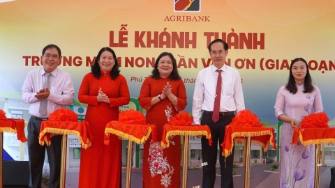Khánh thành, bàn giao Trường mầm non Trần Văn Ơn do Agribank Chi nhánh Bến Tre tài trợ