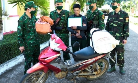 Bộ đội Biên phòng Thanh Hóa bắt quả tang đối tượng vận chuyển ma túy