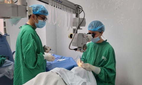 Đắk Lắk khám, phẫu thuật mắt miễn phí cho bệnh nhân có hoàn cảnh khó khăn
