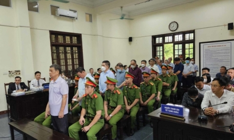 Xét xử cựu Bí thư Tỉnh ủy Lào Cai về tội nhận hối lộ