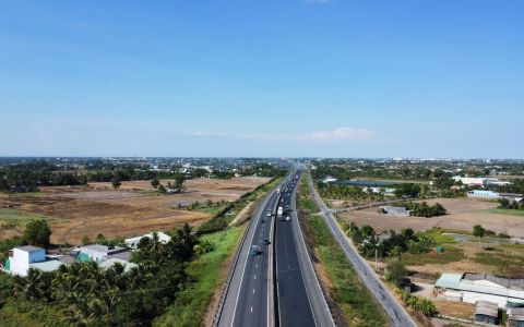 Cơ chế, chính sách đầu tư thông thoáng tạo động lực cho BĐS Long An cất cánh