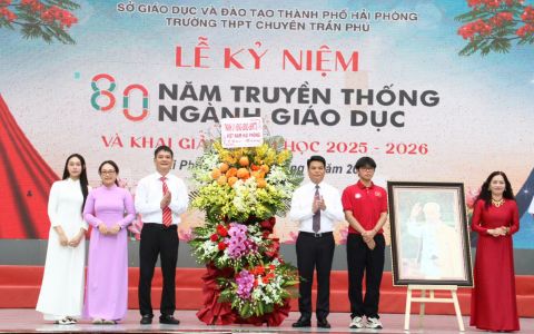 Hơn 1,05 triệu học sinh Hải Phòng nô nức chào đón năm học mới