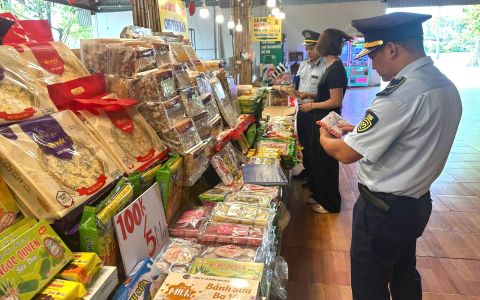 Ninh Bình: Tăng cường kiểm tra, kiểm soát thị trường tại các khu, điểm du lịch