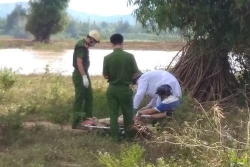 Kon Tum: Phát hiện thi thể nam thanh niên nổi trên sông