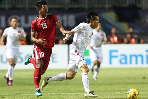 Việt Nam - Indonesia ( Lượt đi bán kết AFF Cup 2016): Công cùn, thủ dở