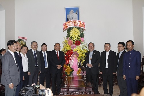 Phó Thủ tướng Thường trực Trương Hòa Bình chúc mừng Giáng sinh tại TP. Hồ Chí Minh