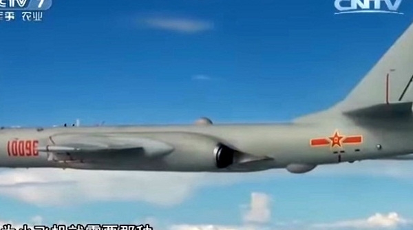 “B-52 Trung Quốc” vờn Biển Đông đáng gờm cỡ nào?