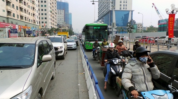 Thủ tướng yêu cầu: Xử lý nghiêm hành vi lấn làn, tạt đầu xe buýt nhanh BRT