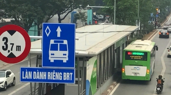 Hà Nội: Từ ngày 6/2, sẽ chính thức thu tiền hành khách đi buýt nhanh BRT