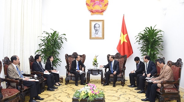 Thủ tướng Nguyễn Xuân Phúc tiếp Trưởng đại diện Tổ chức XTTM Nhật Bản tại Việt Nam