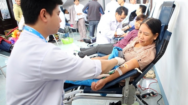 Huế: Hàng trăm người tham gia lễ hội hiến máu trên quê hương mang họ Bác Hồ