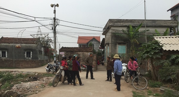 Xã Liên Nghĩa (Văn Giang, Hưng Yên): Dân cố giữ ao làng, chính quyền xã quyết lấp