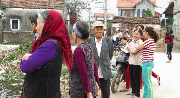 Kỳ 3- Dân cố giữ ao làng tại Văn Giang (Hưng Yên): Huyện yêu cầu dừng thi công dự án