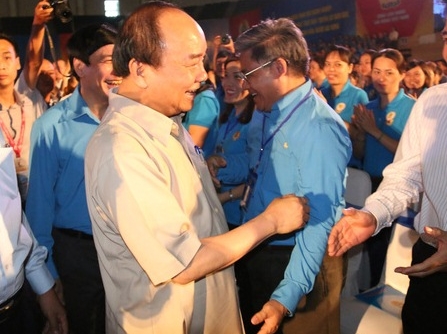 Thủ tướng chính phủ đối thoại với công nhân Miền Trung