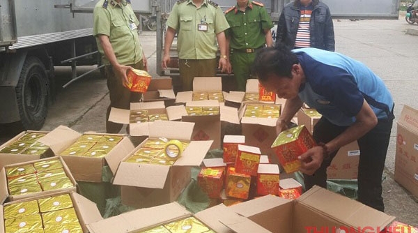 Lạng Sơn: Bắt giữ vụ vận chuyển 700 kg pháo nổ