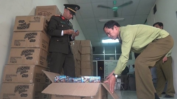 Phú Yên: Phát hiện và thu giữ hơn 1 tấn kẹo mứt không rõ nguồn gốc