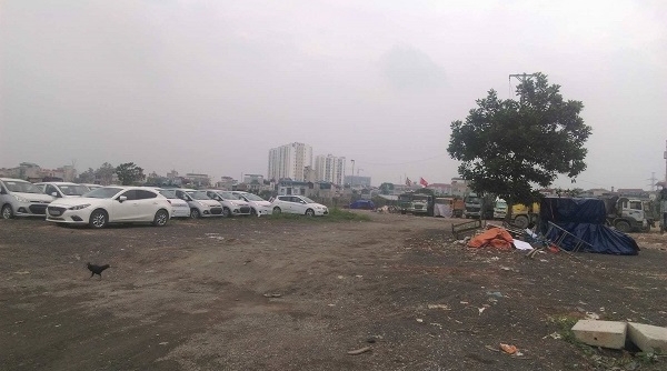 Phường Phú La (Hà Đông, Hà Nội): Bãi xe trái phép “mọc” trên DA khu nhà ở Văn La