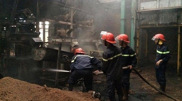 Quảng Ninh: Cháy xưởng sản xuất mùn cưa do chập điện