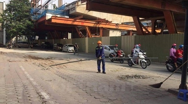 Cảnh cáo sau vụ ống thép rơi tại tuyến ĐS Nhổn - Ga Hà Nội