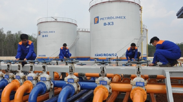 Việt Nam chi hơn 75.000 tỷ đồng nhập khẩu xăng dầu trong 6 tháng đầu năm