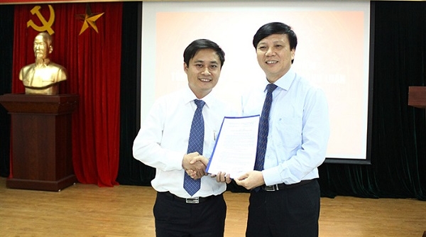 Ông Lê Trần Nguyên Huy giữ chức vụ Tổng Biên tập báo Nhà báo & Công luận