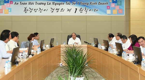 Thủ tướng Nguyễn Xuân Phúc làm việc với SamSung Thái Nguyên