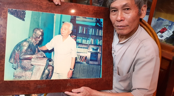Đại tá, Nghệ sĩ Nhiếp ảnh, Nhà báo Trần Hồng: Người ghi lại những “hình hài hy sinh” của đất nước