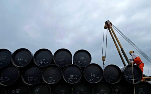 6 phiên tăng liên tiếp của giá dầu thế giới
