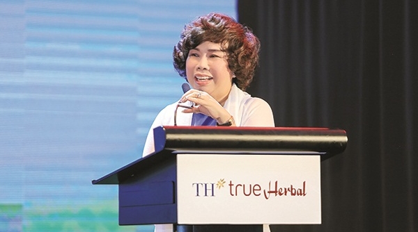 Lời cam kết thứ 2 của bà Thái Hương: “vì sức khỏe cộng đồng”