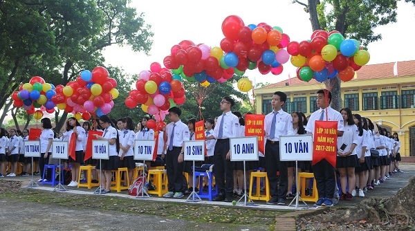 Trường THPT Chu Văn An: “Rộn ràng” ngày tựu trường