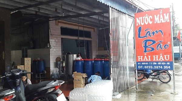 Cơ sở nước mắm Lâm Bão (Hải Hậu, Nam Định): Bị “tố" sản xuất gây ô nhiễm