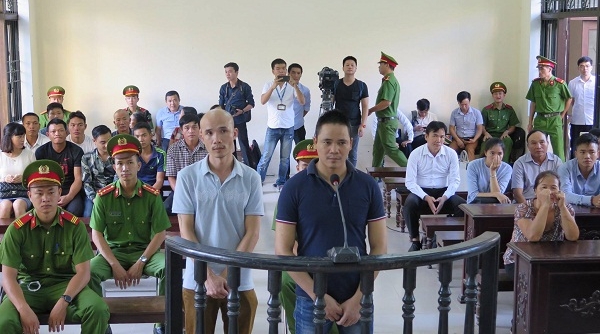 Hoãn phiên tòa xét xử kẻ nhắn tin đe dọa Chủ tịch tỉnh Bắc Ninh