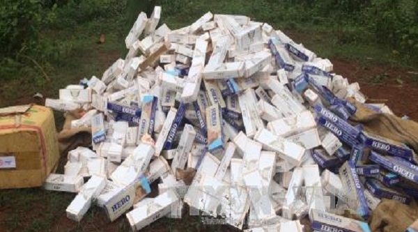 Gia Lai: Bắt giữ 1.000 gói thuốc lá điếu ngoại nhập