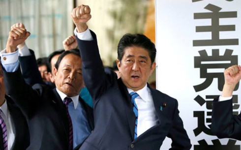 Tổng tuyển cử sớm ở Nhật Bản, sự 'khôn ngoan' của Thủ tướng Abe?