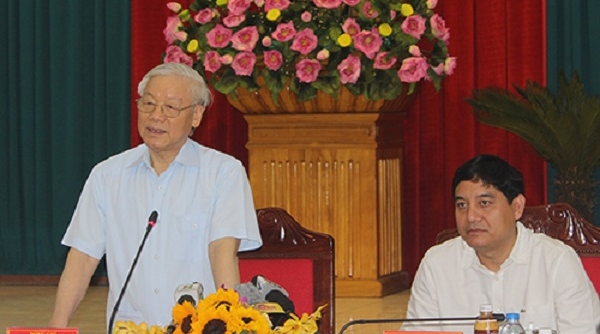 Tổng Bí thư Nguyễn Phú Trọng: "Nghệ An cần vươn lên một cách vững chắc"