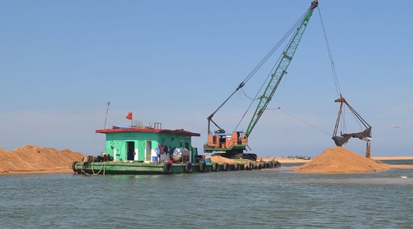Quảng Ngãi: Đồng ý cho nhấn chìm 62.000 m3 bùn đất tại biển Tịnh Khê