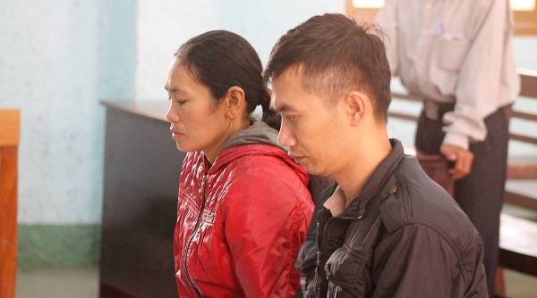 Gia Lai: Vợ chồng vướng vòng lao lý, 4 đứa trẻ bơ vơ