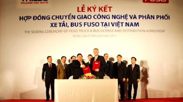 Lễ ký kết hợp đồng chuyển giao công nghệ, phân phối xe tải, bus thương hiệu Fuso tại Việt Nam