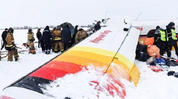 Máy bay Nga gặp nạn, 13 người thương vong