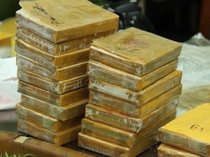 Quảng Ninh: Bắt giữ đối tượng vận chuyển 20 bánh Heroin qua biên giới