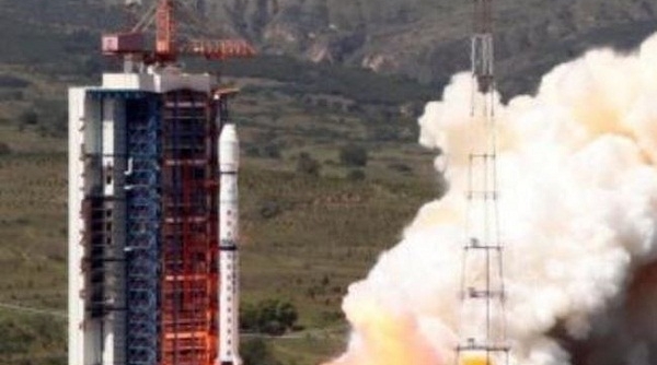 Trung Quốc sắp phóng "siêu vệ tinh" giám sát biển Đông, chế tàu sân bay thứ hai