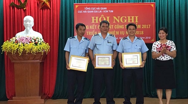 Cục Hải quan Gia Lai-Kon Tum hoàn thành vượt chỉ tiêu năm 2017