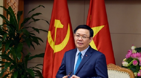 Phó Thủ tướng Vương Đình Huệ: “Sức khỏe" của doanh nghiệp chưa được yên tâm